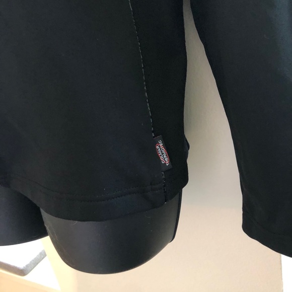 Colmar Light Jacket - Picture 3 of 5